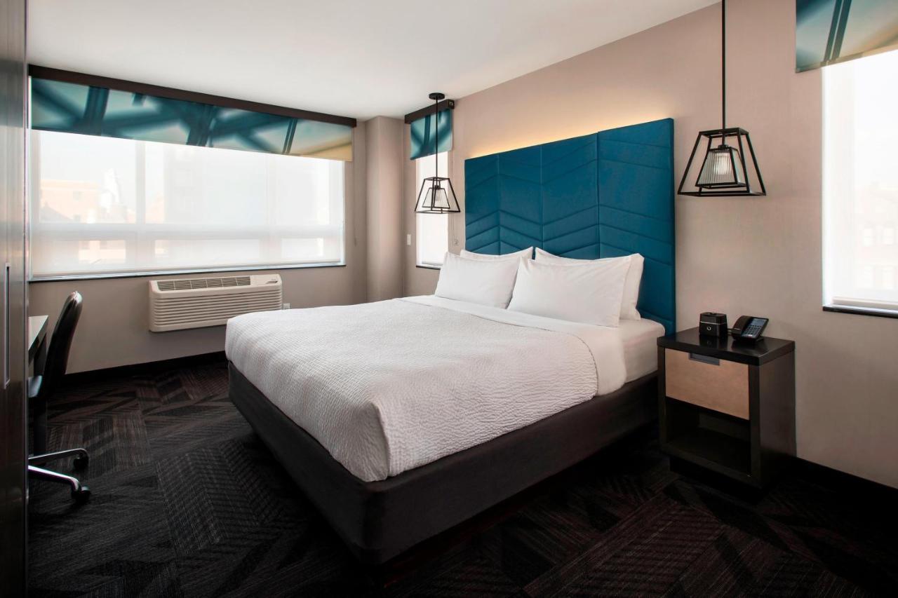 Four Points By Sheraton Manhattan Soho Village Ню Йорк Екстериор снимка