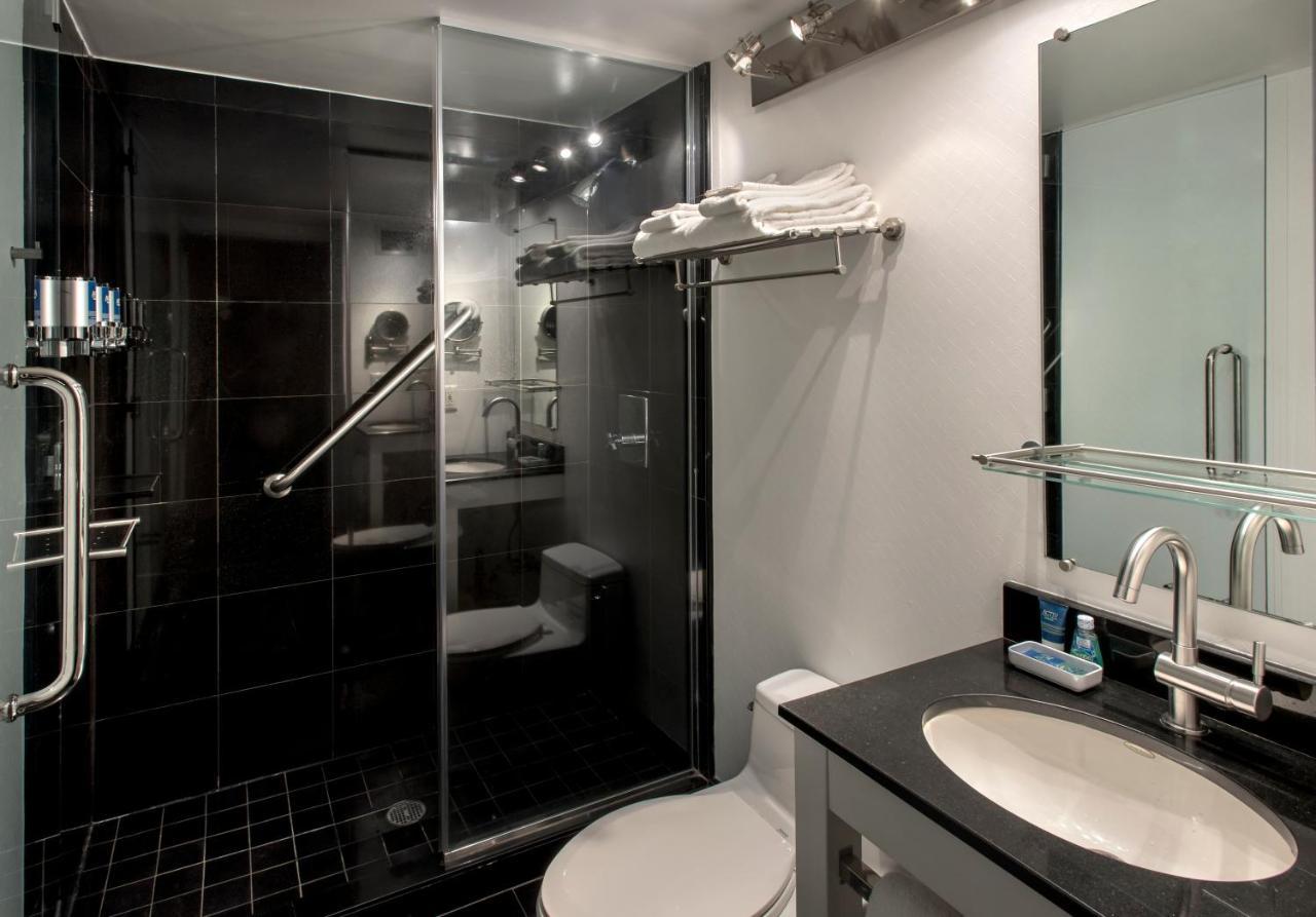 Four Points By Sheraton Manhattan Soho Village Ню Йорк Екстериор снимка
