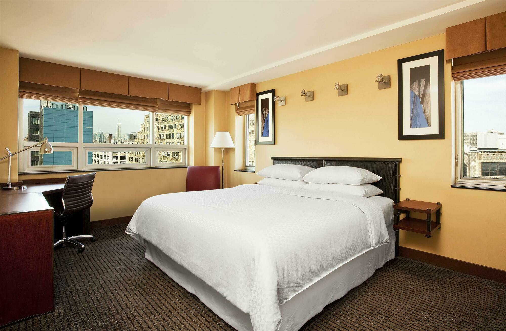 Four Points By Sheraton Manhattan Soho Village Ню Йорк Екстериор снимка